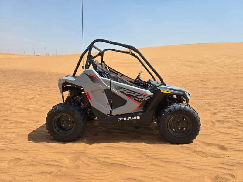 Polaris Buggy - RZR 200 EFI 2025 - Main Image